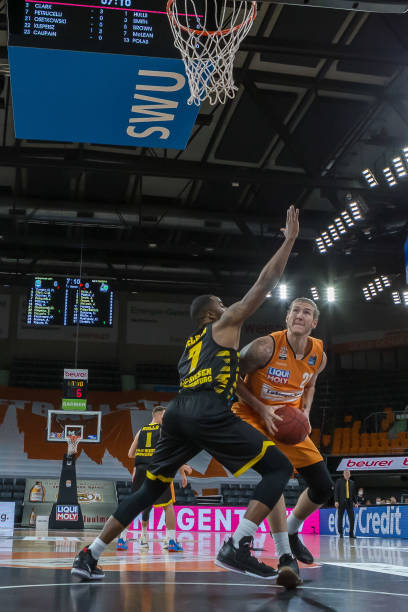 较为均衡 较为均衡