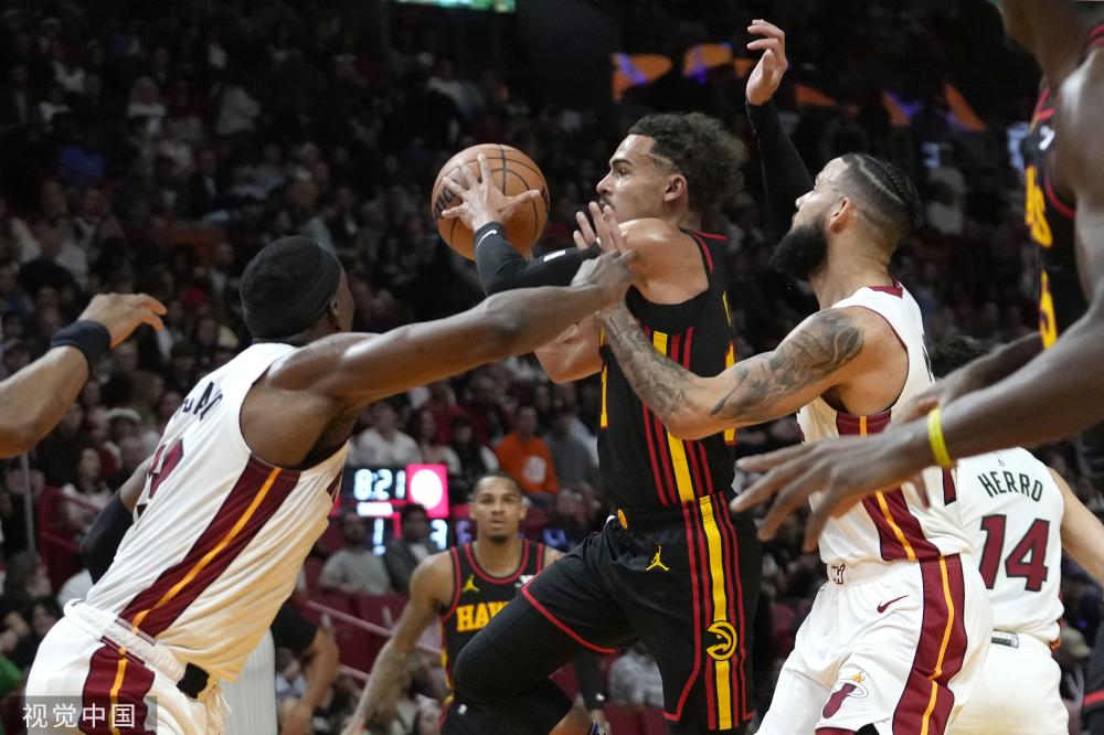 他用自己的 他用自己的